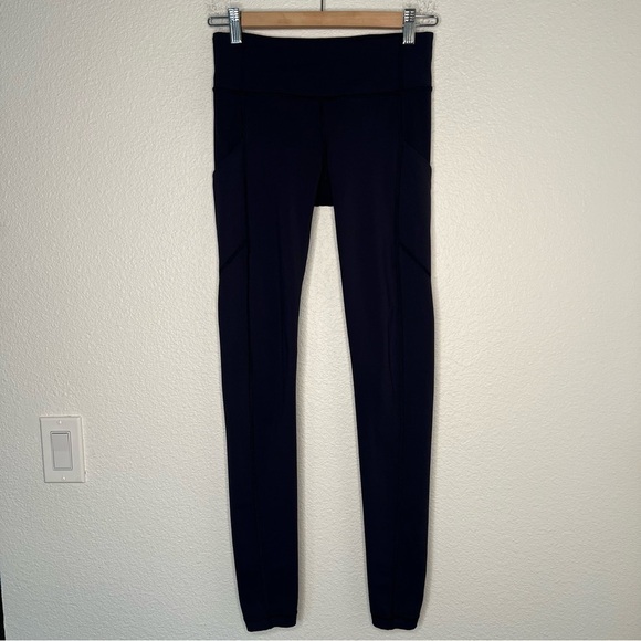 Lululemon Speed Tight V Deep Indigo 4 - Picture 1 of 15